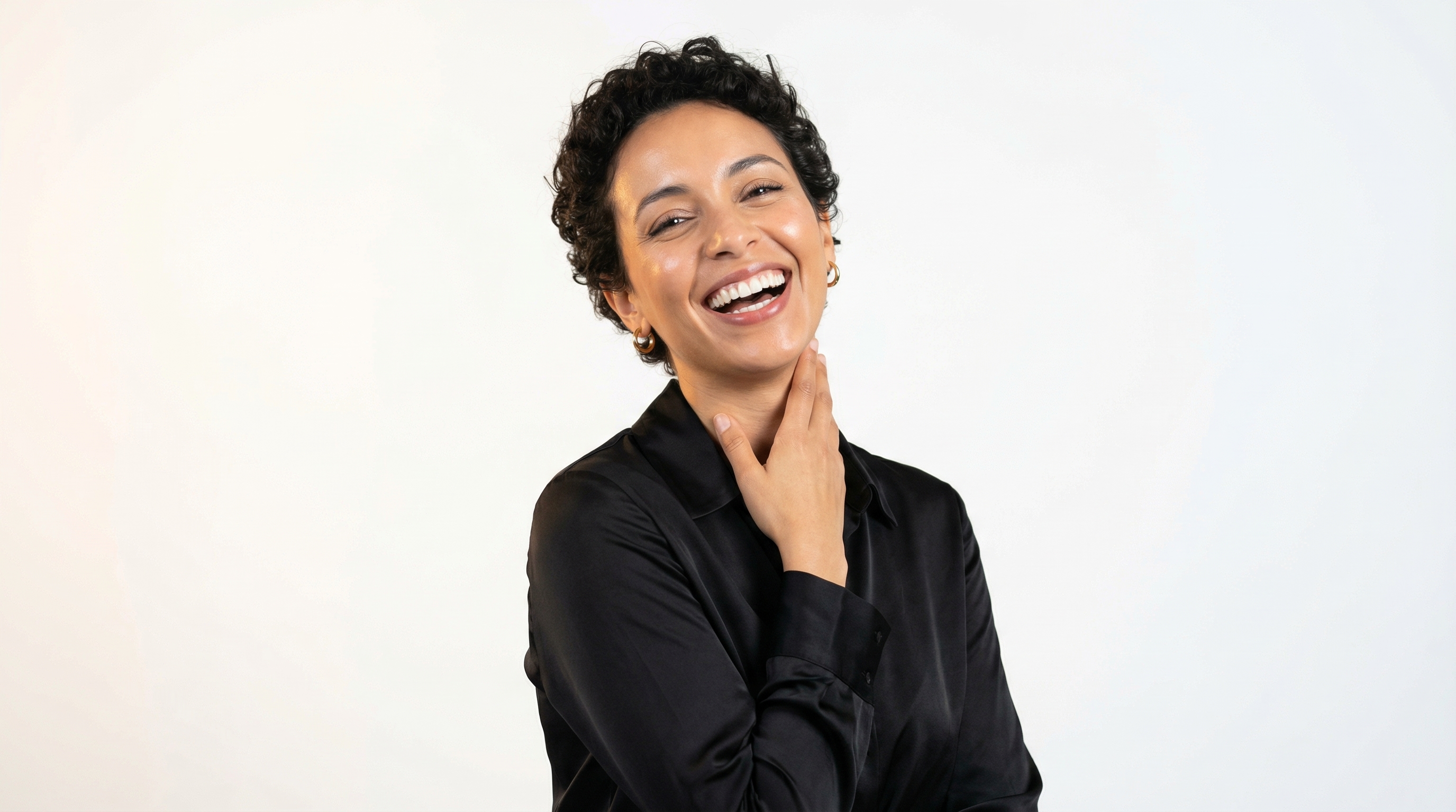 Patiente souriante au WeCare Dental Clinic, Casablanca